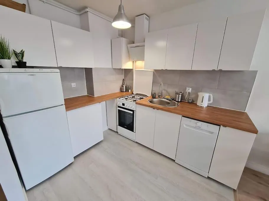 Wierzbno - Wygodny Apartament Przy Stacji Metra Warsaw 0*,